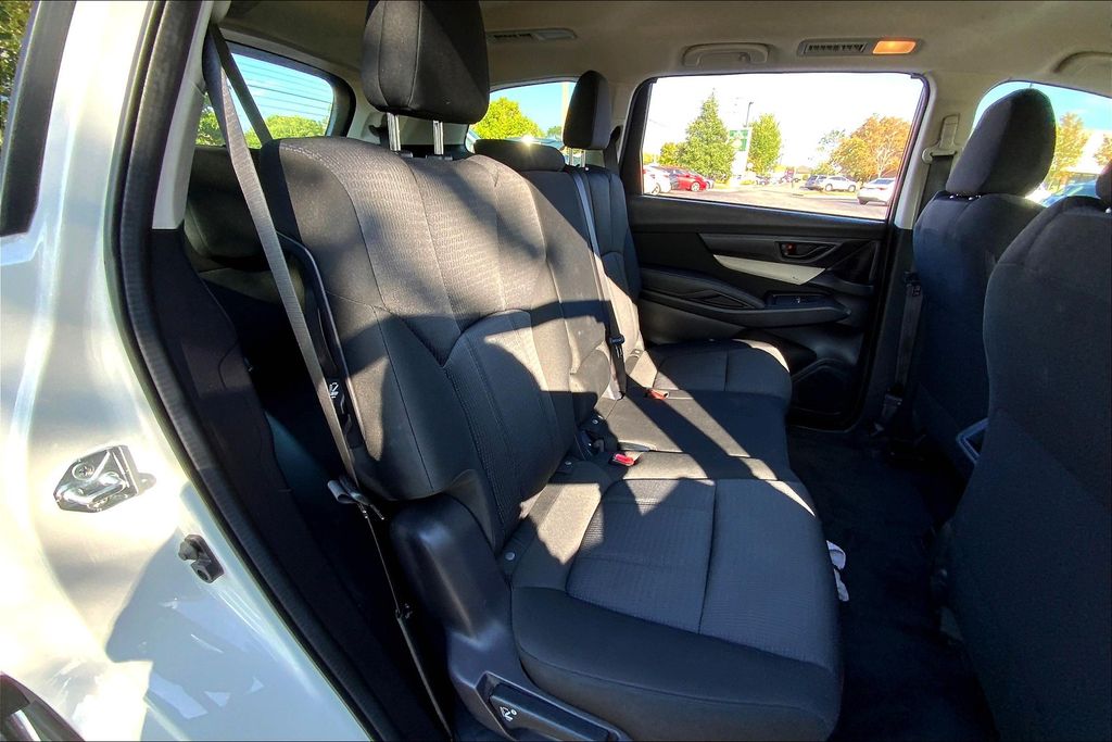 2022 Subaru Ascent Base photo 27