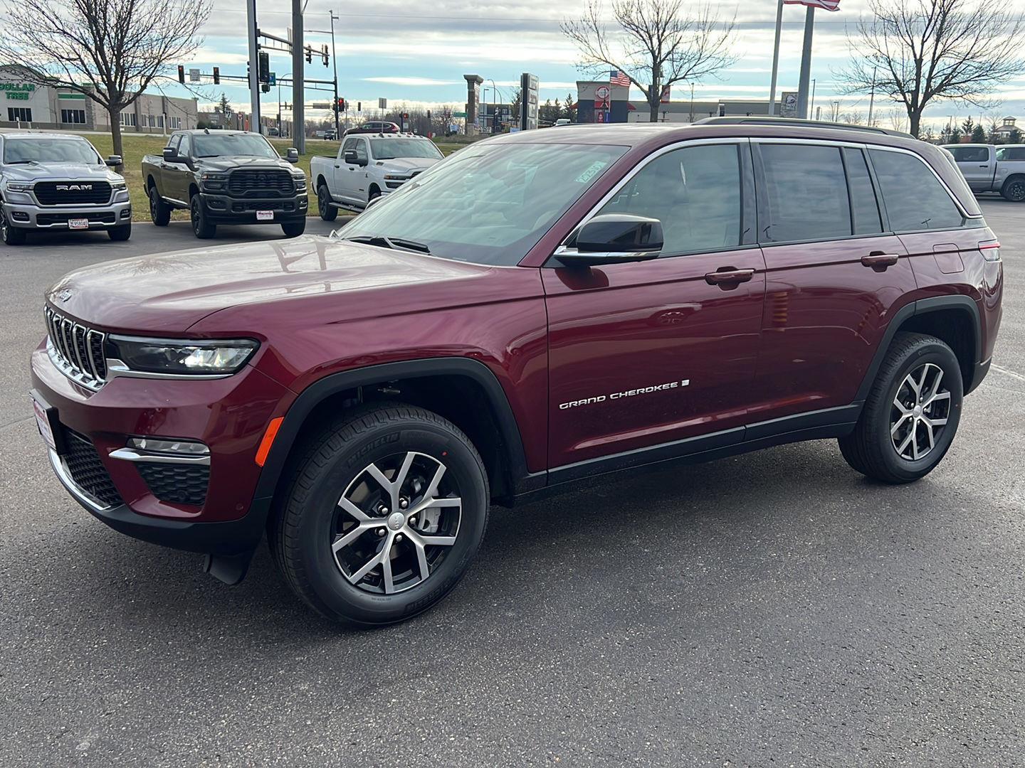 2025 Jeep Grand Cherokee Limited's photo