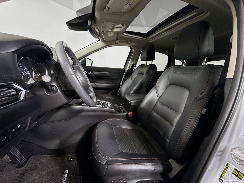 2022 Mazda CX-5 2.5 S Preferred photo 17