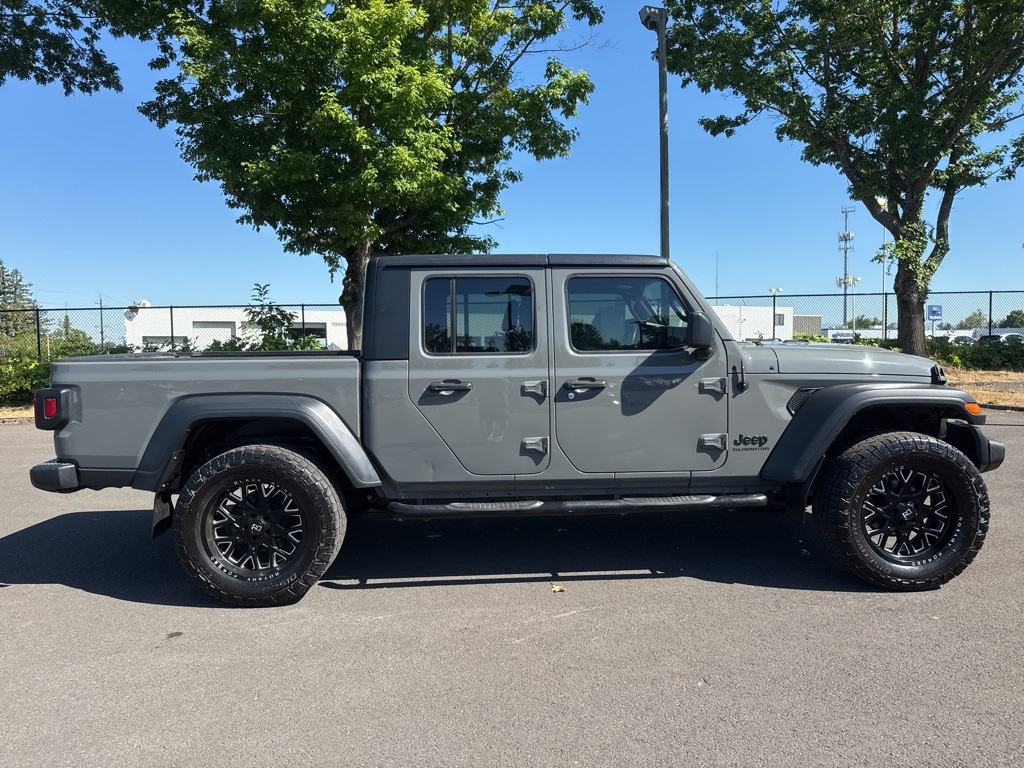 2021 Jeep Gladiator Sport photo 8