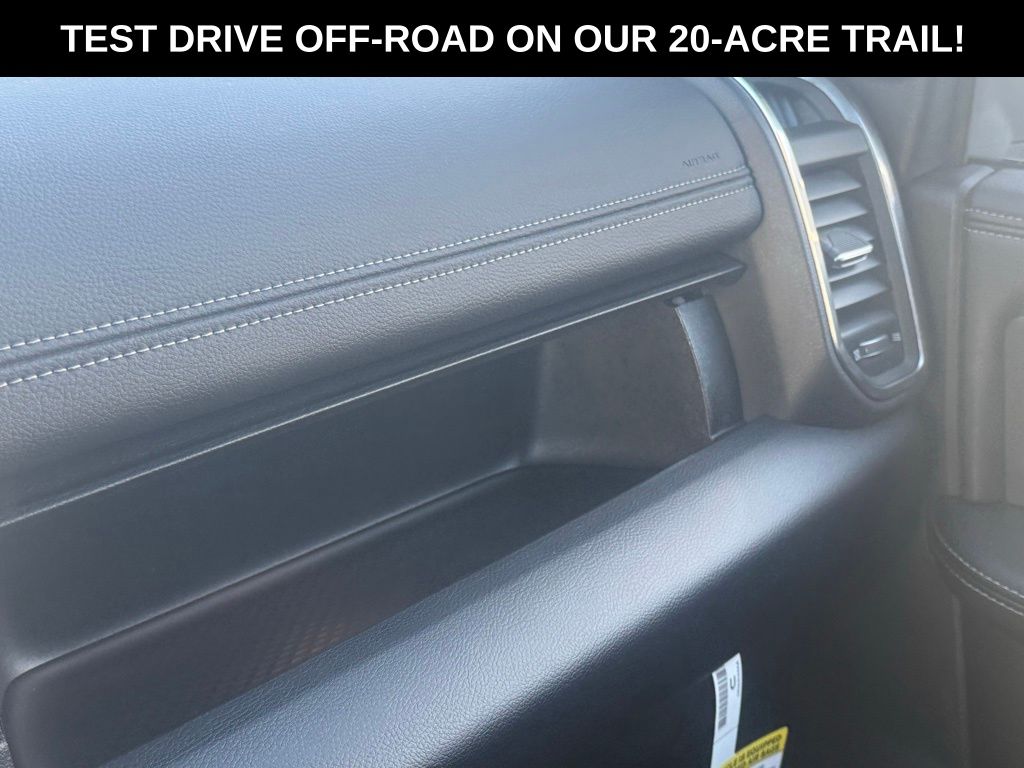 2026 Ram 2500 Laramie photo 18