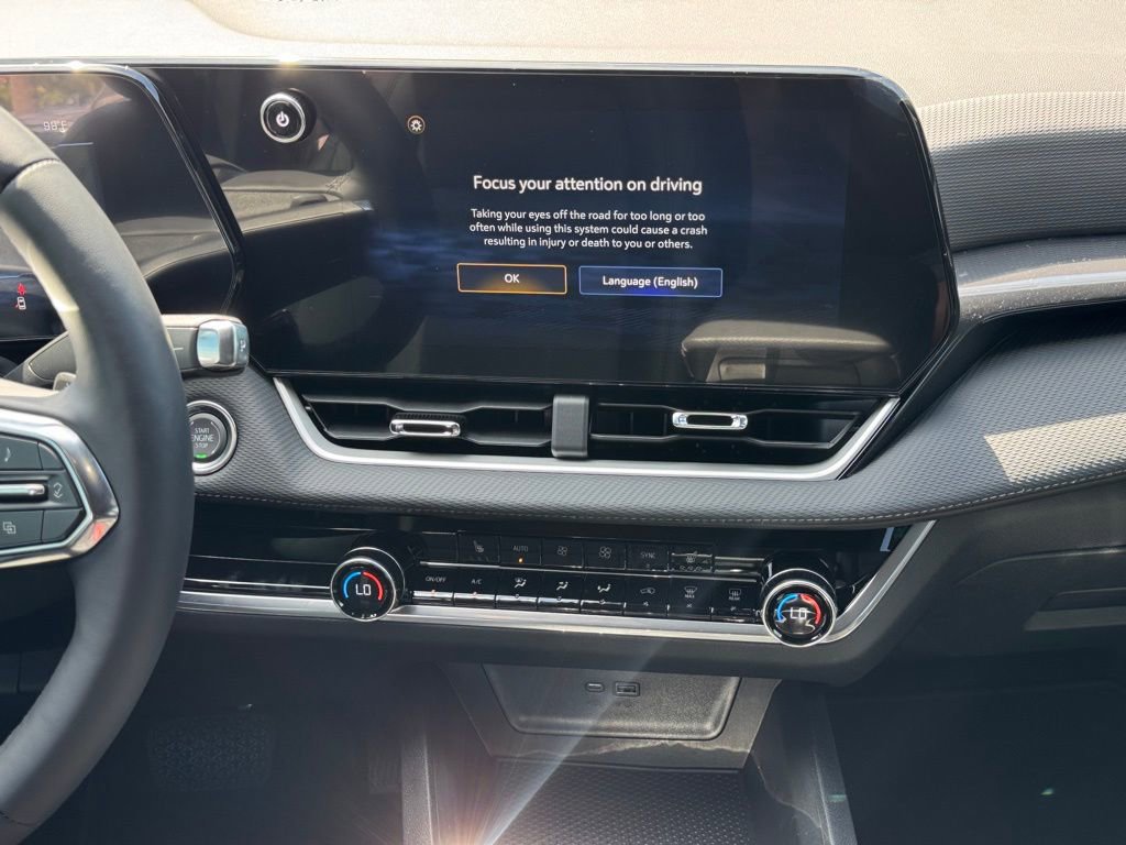 2026 Chevrolet Equinox LT photo 16