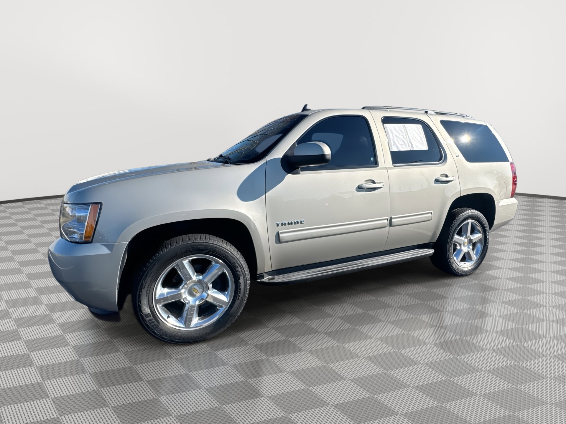 2014 Chevrolet Tahoe LT's photo