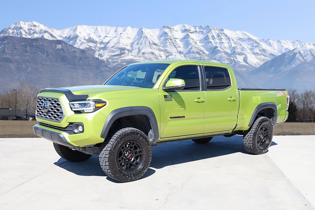 2023 Toyota Tacoma SR5 photo 2