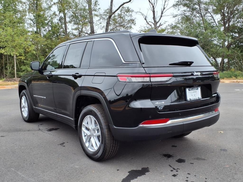 2024 Jeep Grand Cherokee Laredo X photo 19