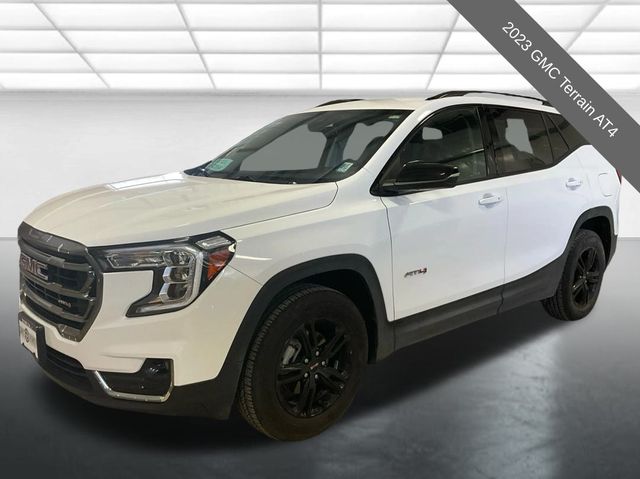2023 GMC Terrain AT4's photo