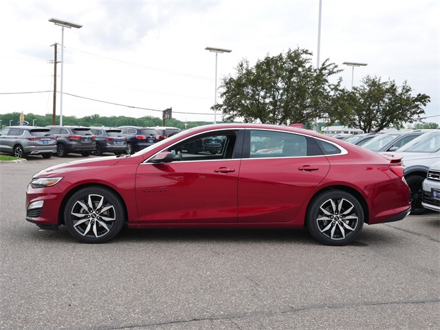 2023 Chevrolet Malibu RS photo 4