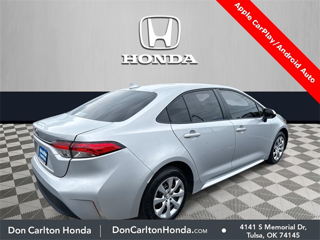 2024 Toyota Corolla LE photo 3