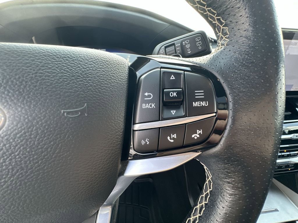 2022 Ford Explorer ST photo 33