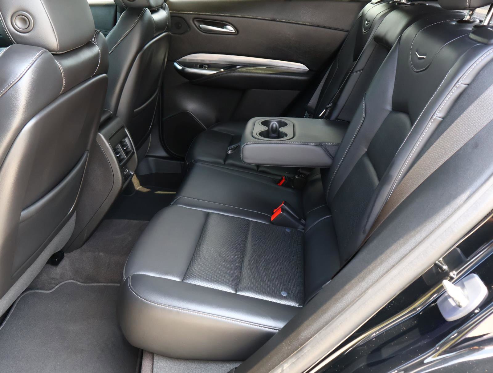 2024 Cadillac XT4 Premium Luxury photo 25