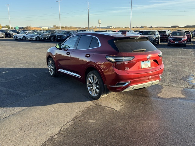 2023 Buick Envision Avenir photo 2