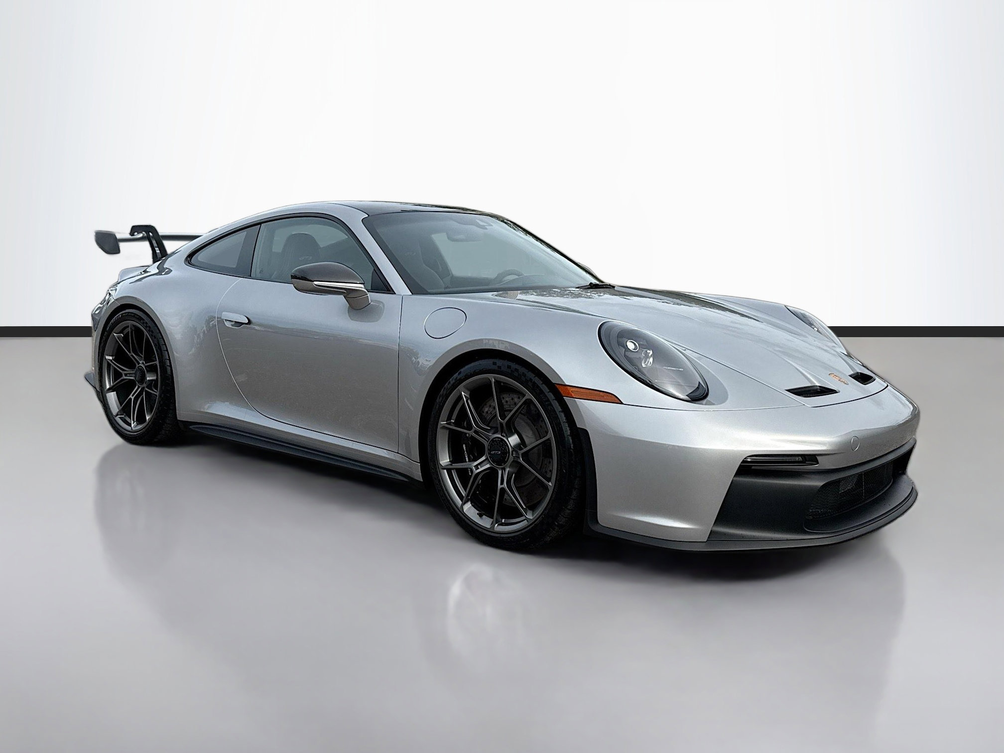 2022 Porsche 911 GT3's photo