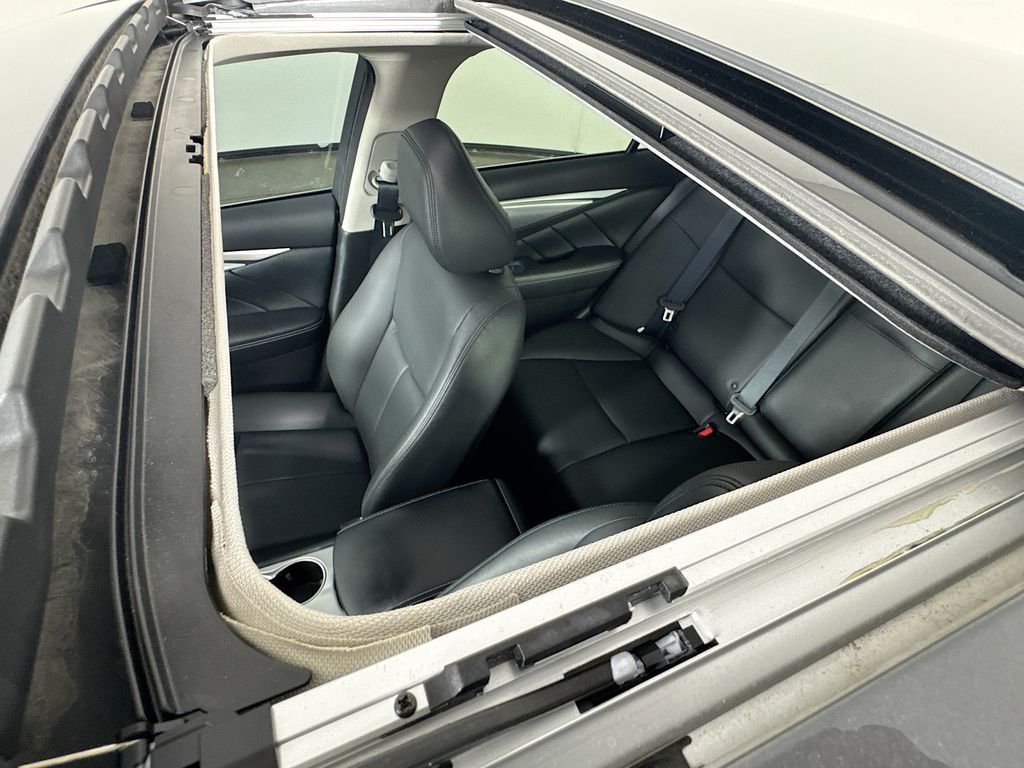2020 Infiniti Q50 3.0t LUXE photo 24