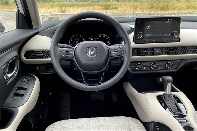2025 Honda HR-V LX photo 15