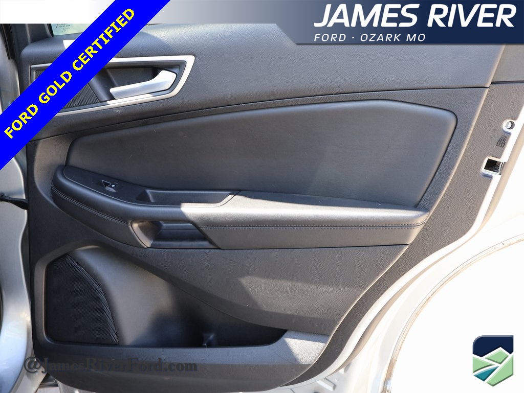 2024 Ford Edge SEL photo 11