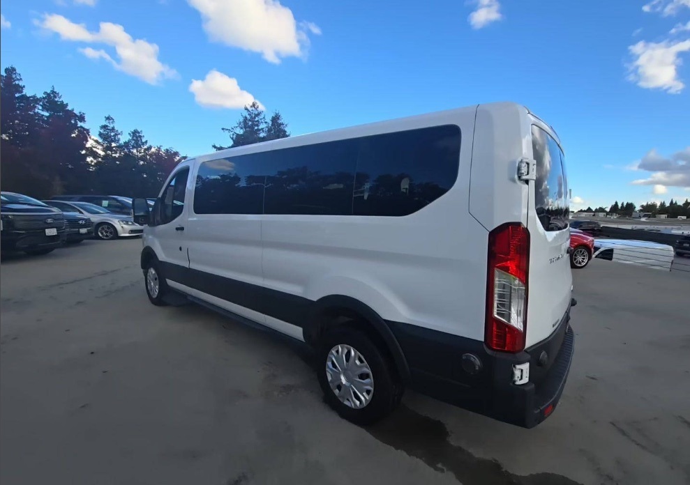 2020 Ford Transit photo 4