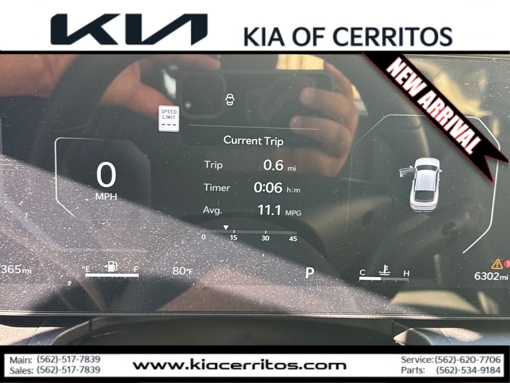 2025 Kia K4 EX photo 2