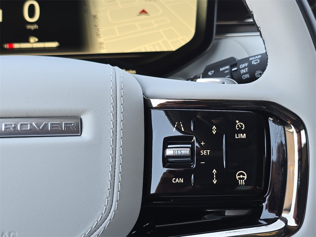 2025 Land Rover Range Rover Sport SE photo 16