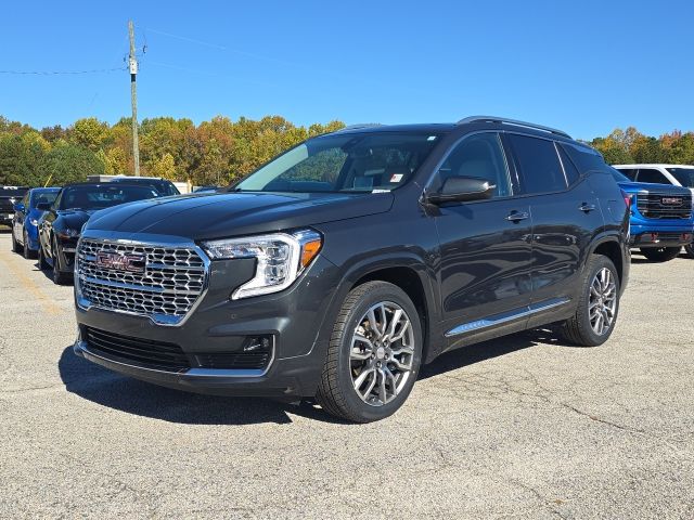 2022 GMC Terrain Denali's photo