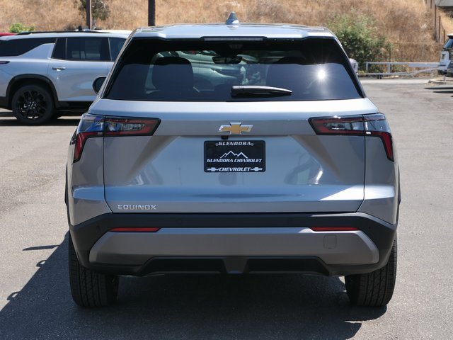 2026 Chevrolet Equinox LT photo 3