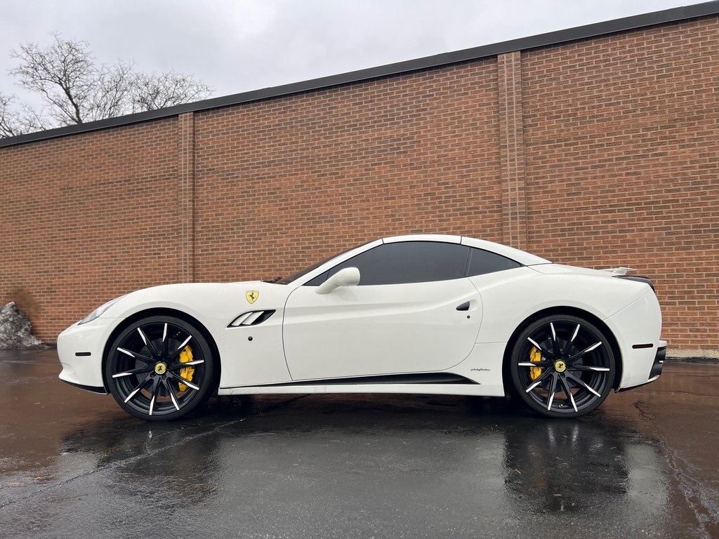 2012 FERRARI CALIFORNIA - Image 2