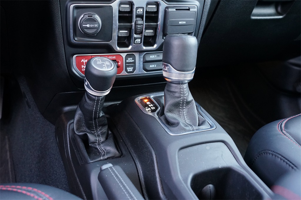 2024 Jeep Gladiator Rubicon photo 3