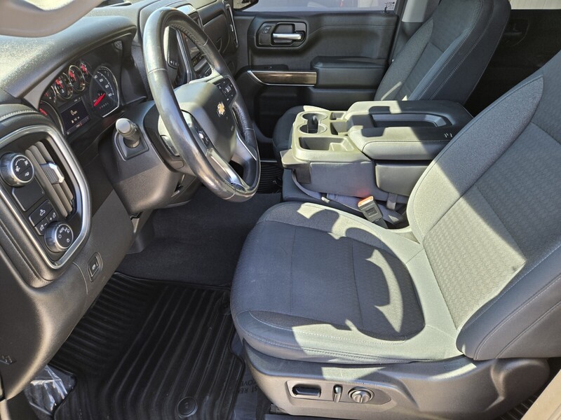 2019 Chevrolet Silverado 1500 LT photo 8