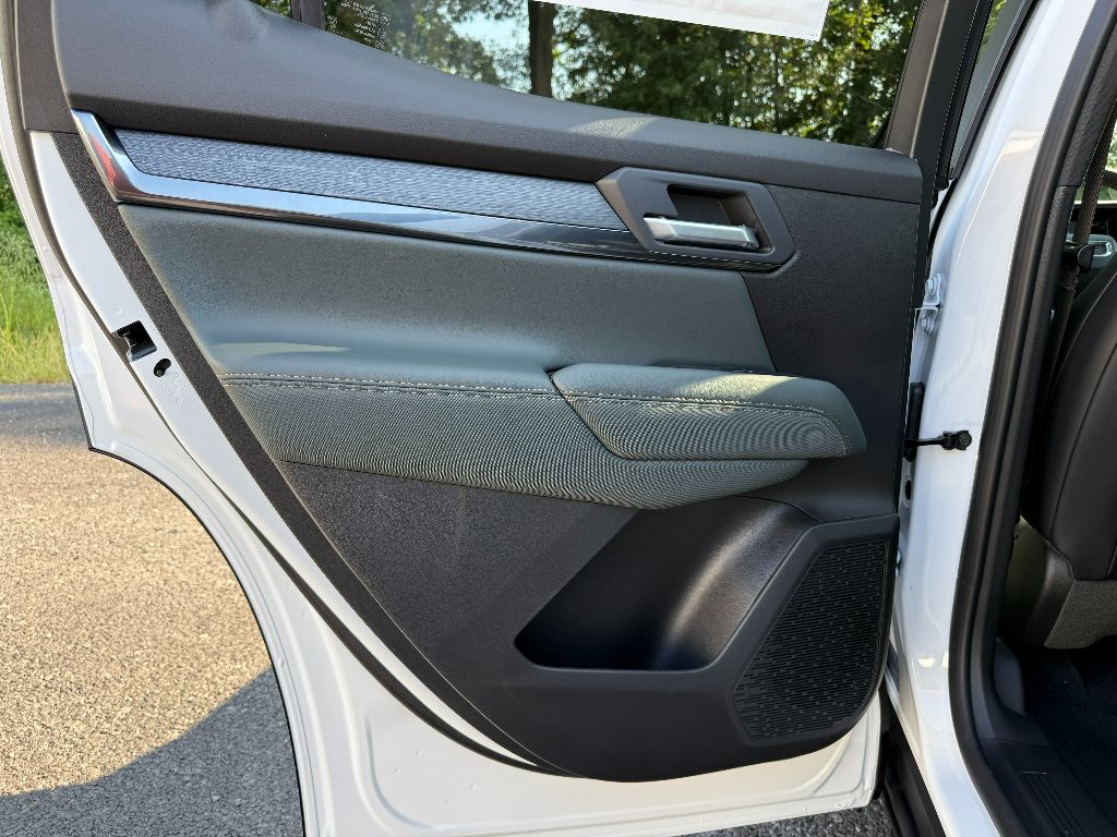 2026 Gmc Terrain AT4 photo 23