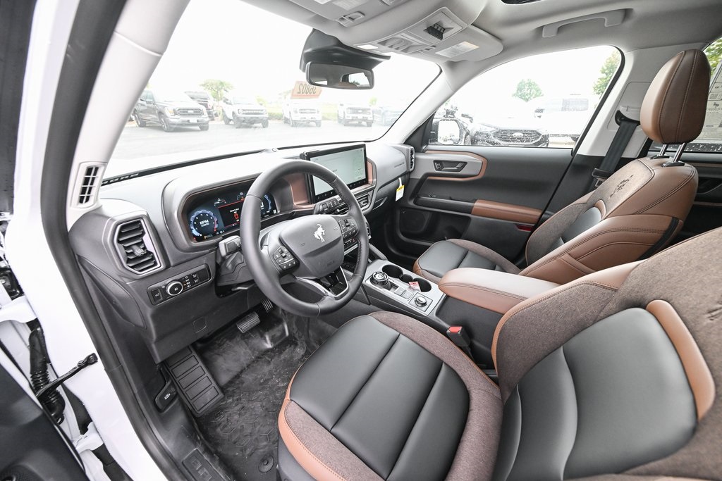 2025 Ford Bronco Sport Outer Banks photo 10