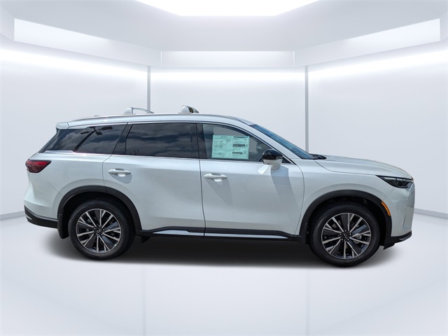 2026 Infiniti QX60 Luxe photo 2