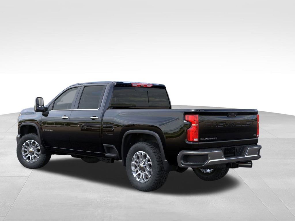 2025 Chevrolet Silverado 2500HD LTZ photo 3