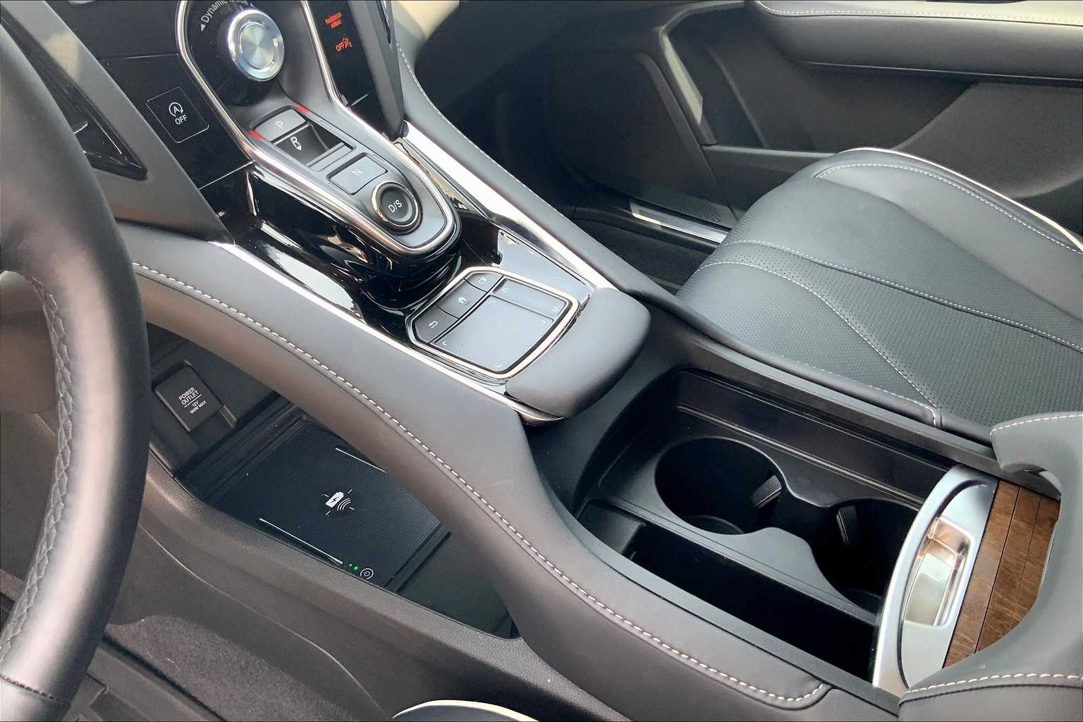 2024 Acura RDX Advance photo 13