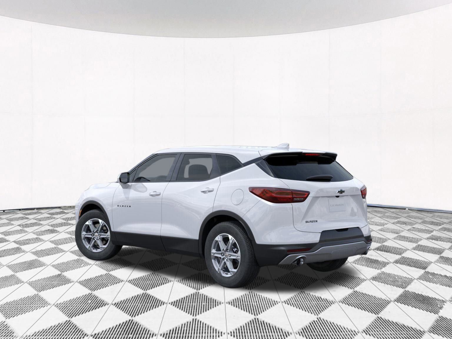 2025 Chevrolet Blazer 2LT photo 4
