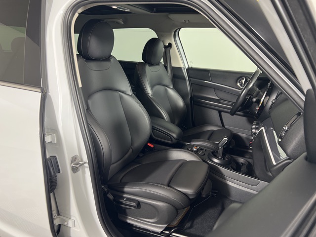 2020 Mini Cooper ALL4 S photo 9