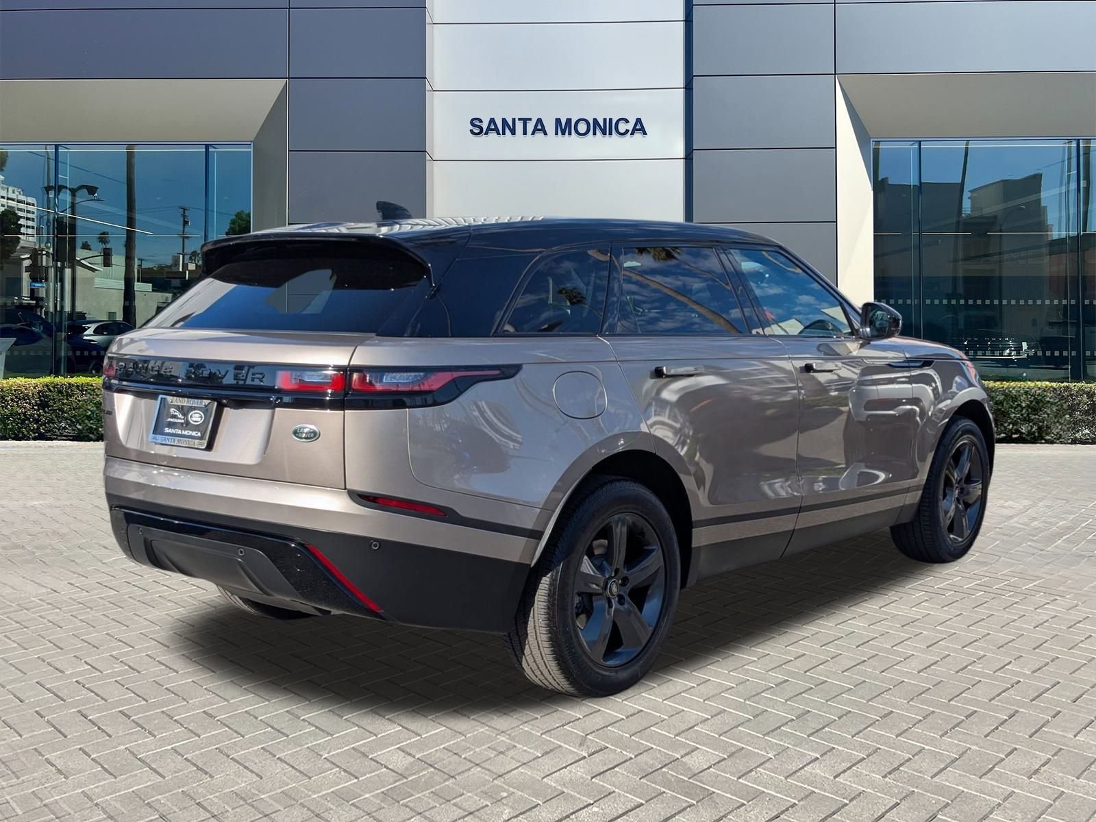 2023 Land Rover Range Rover Velar S photo 5
