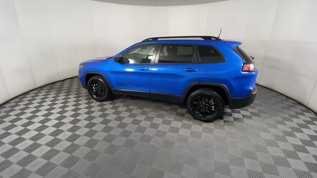 2023 Jeep Cherokee Altitude Lux photo 5