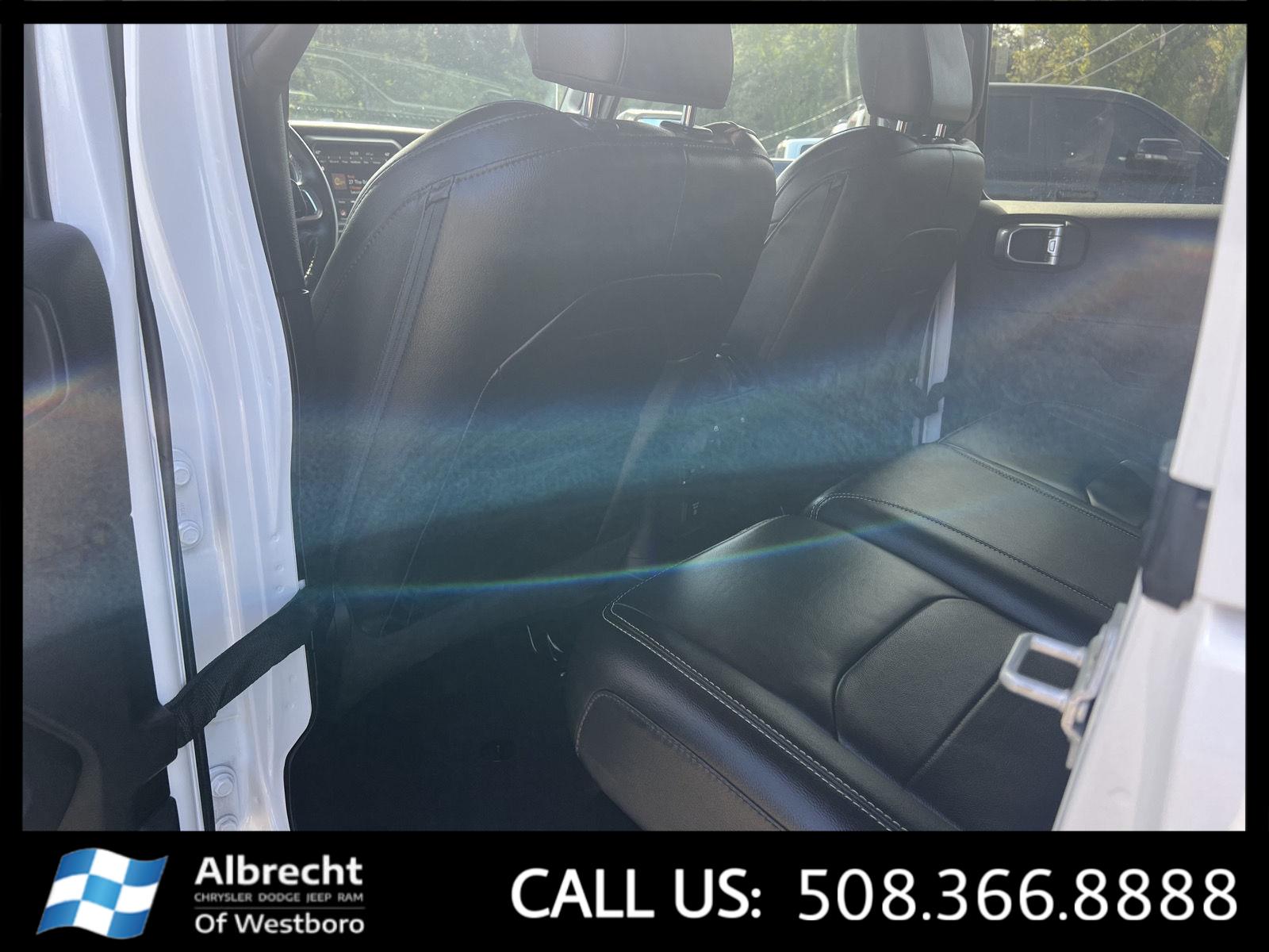 2022 Jeep Wrangler Unlimited Sahara 4xe photo 12
