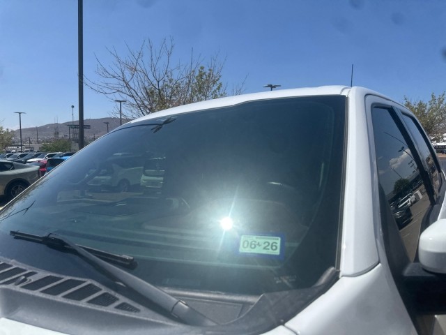 Used 2023 Oxford White Ford LARIAT image 18