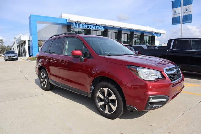 2017 Subaru Forester Premium's photo