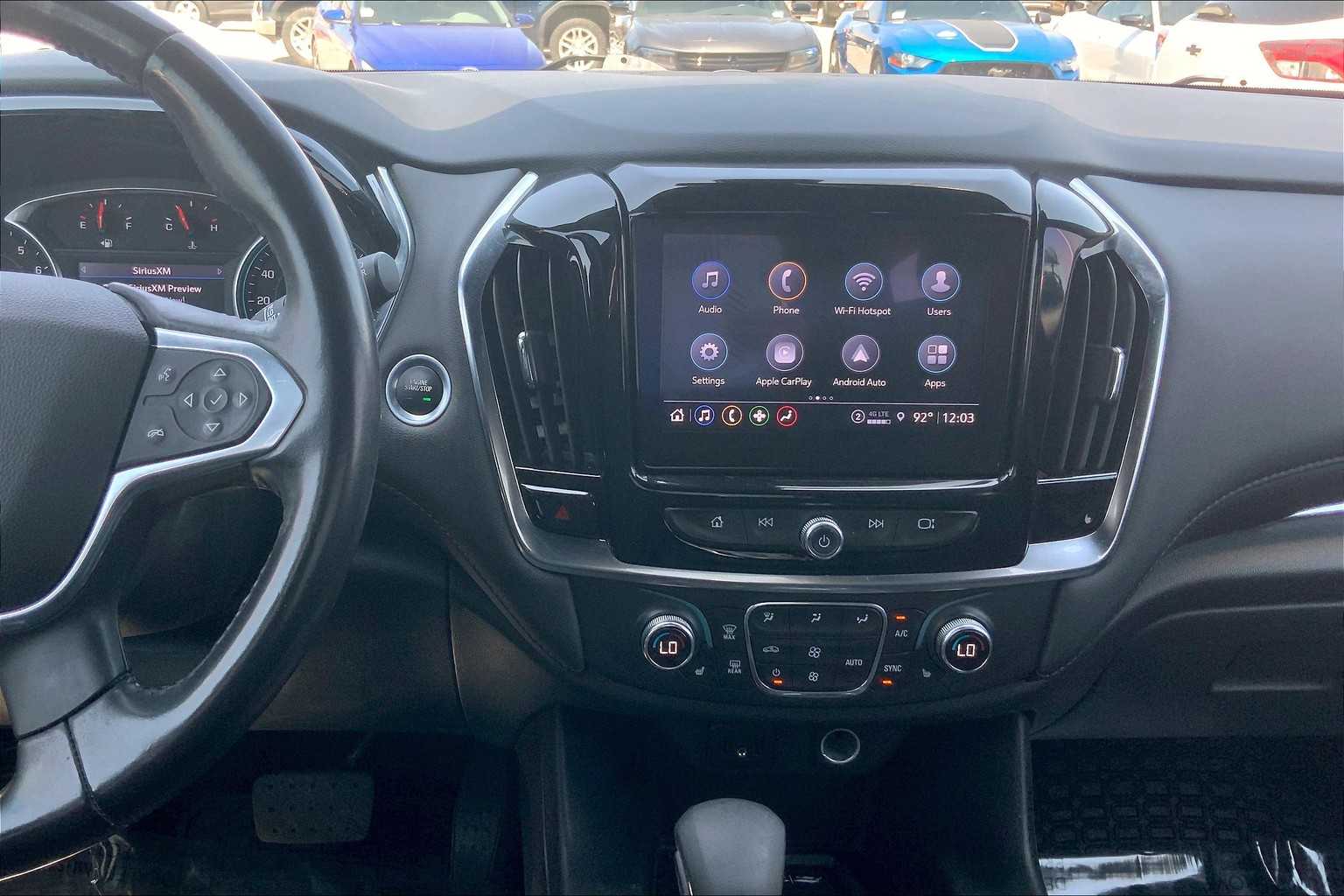2022 Chevrolet Traverse Cloth photo 4