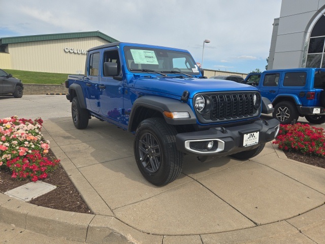 2025 Jeep Gladiator Sport S photo 2