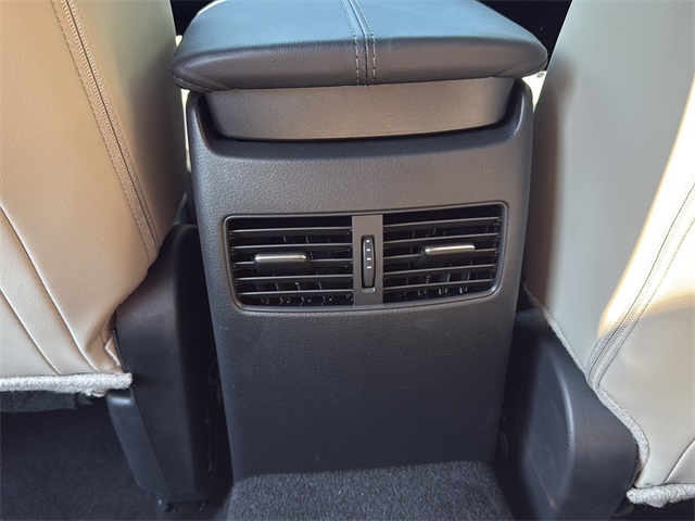 2025 Mazda CX-30 2.5 S Preferred photo 17