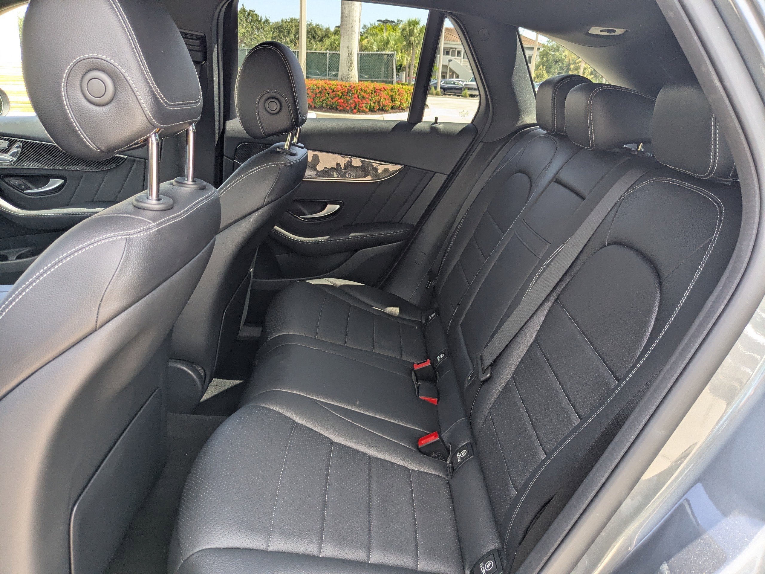 2022 Mercedes Benz GLC 300 photo 15