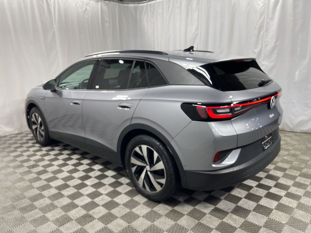 2023 Volkswagen ID.4 Pro photo 4