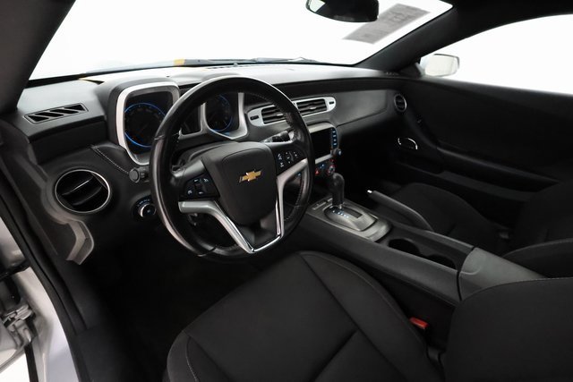 2015 Chevrolet Camaro 1LT photo 8