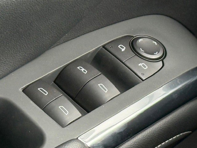 2026 Chevrolet Traverse photo 28