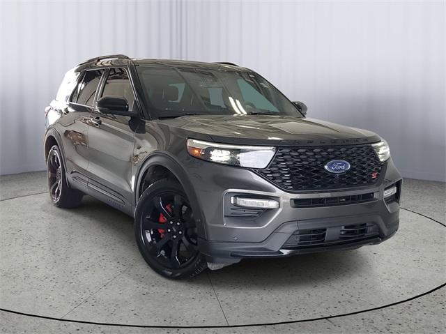 2020 Ford Explorer ST photo 2