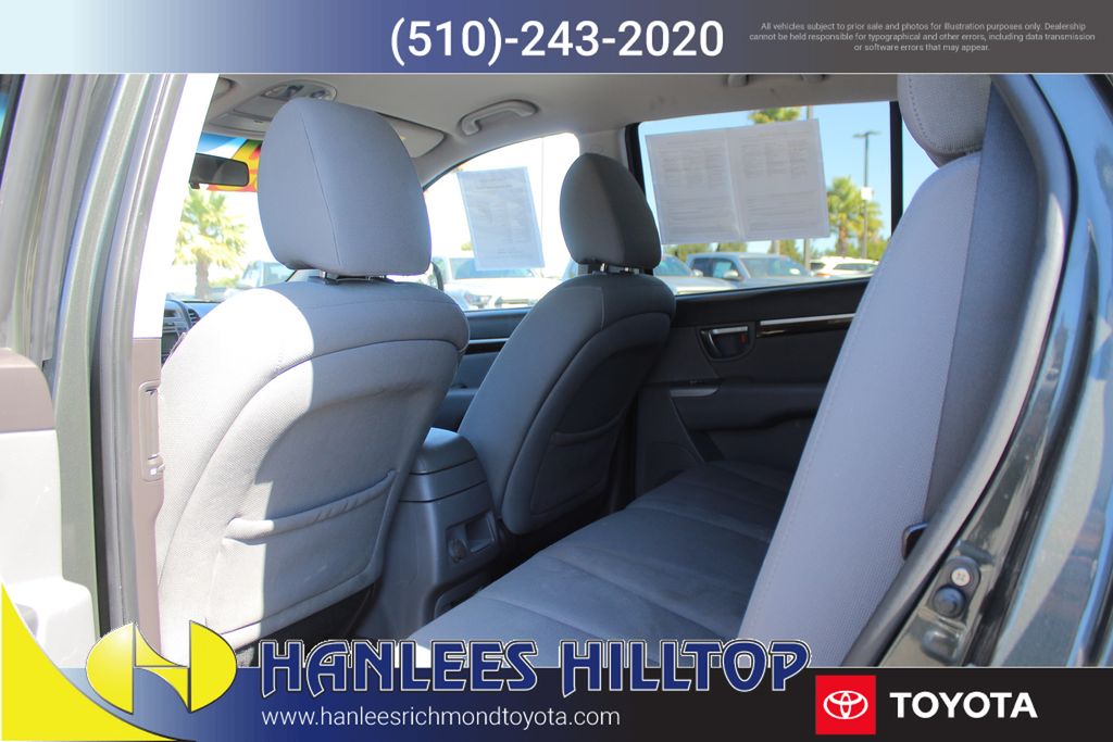 2010 Hyundai Santa Fe GLS photo 9