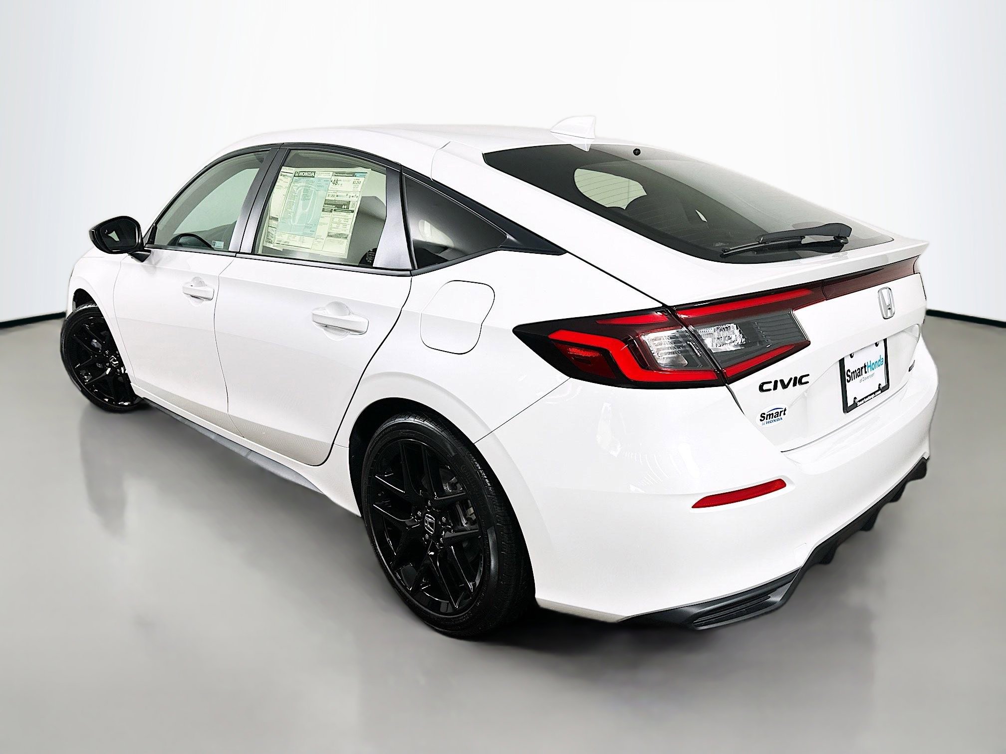 2026 Honda Civic Hatchback Sport Hybrid photo 5