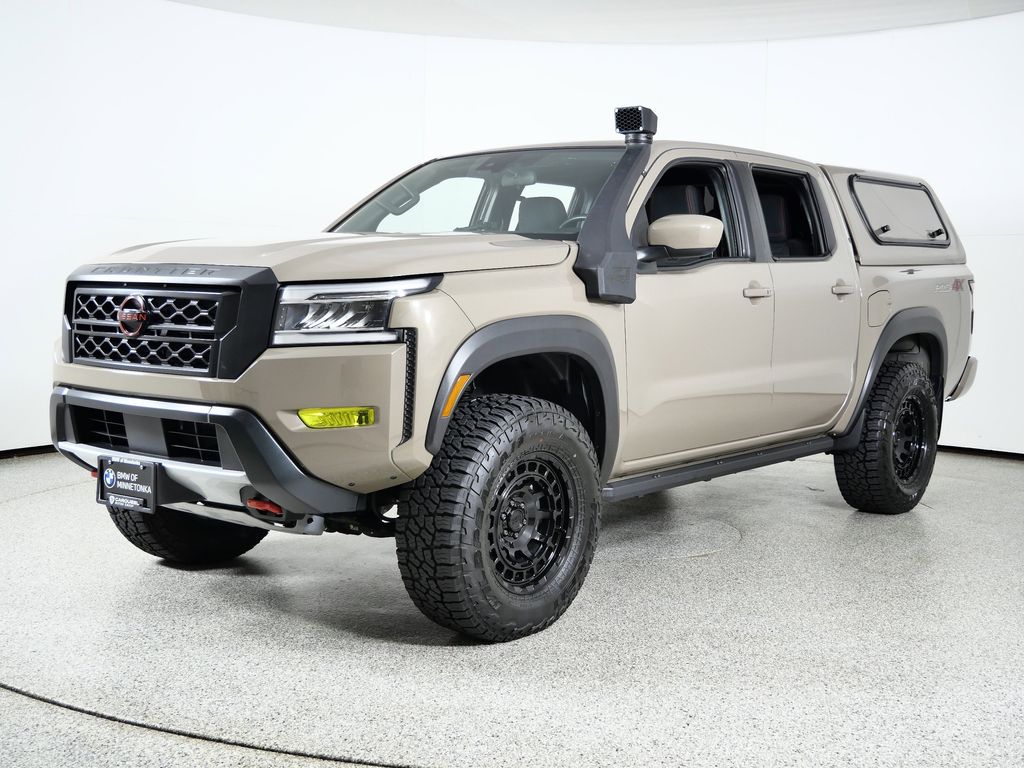 2023 Nissan Frontier PRO-4X's photo